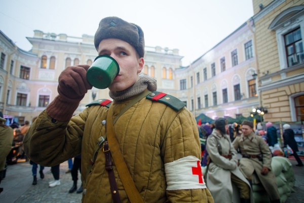 В Санкт‑Петербурге прошла патриотическая акция «900 дней и ночей»