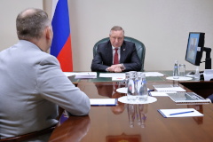 Александр Беглов поручил максимально быстро и с учетом уже реализованных проектов благоустройства Таврического сада отремонтировать и оснастить расположенные там здания шахматно-шашечного клуба и спортивного павильона