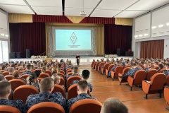 Стражи порядка Пушкинского района проводят с курсантами и сотрудниками Университета ФСИН профилактические беседы с учетом особенностей сезона