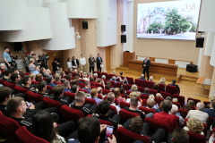 Александр Беглов: В Музее обороны и блокады Ленинграда появится экспозиция, посвященная подвигу ученых и студентов Электротехнического института (ЛЭТИ), которые в годы войны защищали город, строили Дорогу жизни