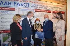 250 тысяч жителей Невского района прошли первичную вакцинацию от коронавируса
