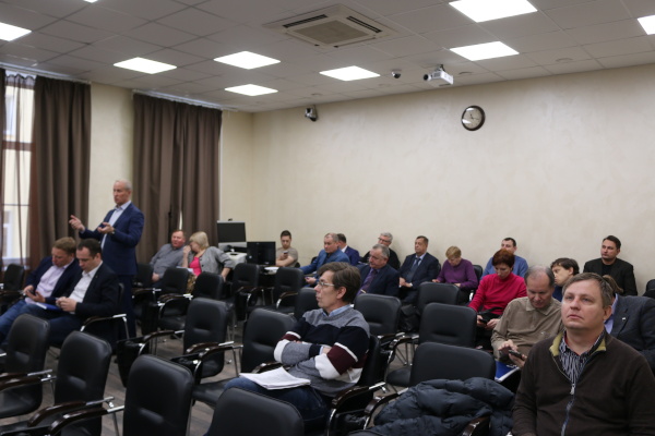 В Комитете по строительству обсудили сроки завершения строительства проблемных объектов