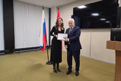 Один из лучших логотипов программы «Эффективный регион» разработан специалистом Центра Генерального плана Санкт‑Петербурга