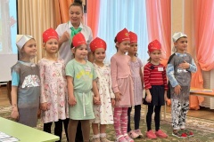 Жюри подводит итоги номинации, связанной с развитием речи для детей дошкольного возраста