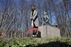 В Московском парке Победы прошел "Добрый субботник"