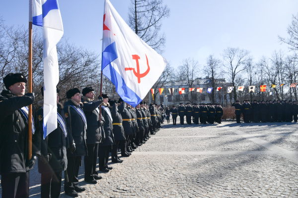 В Кронштадте прошли праздничные мероприятия, посвященные 110-летию образования подводных сил России. 