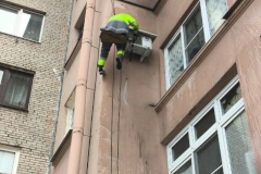 В Кировском районе управляющие организации проводят работы по текущему ремонту и содержанию общего имущества многоквартирных домов