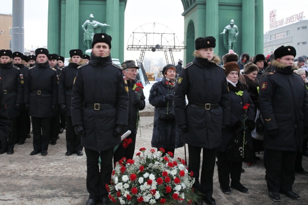 Торжественно-траурные церемонии в Кировском районе, посвященные 76-й годовщине полного освобождения Ленинграда от фашистской блокады