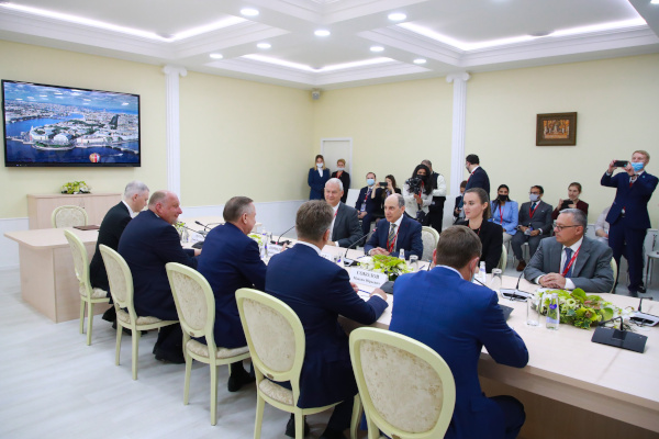 Подписание соглашения с авиакомпанией «Катар Эйрвэйз»