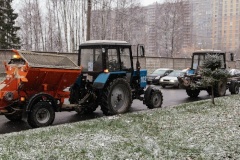 В связи с ухудшением погодных условий в Петербурге коммунальные службы работают в усиленном режиме