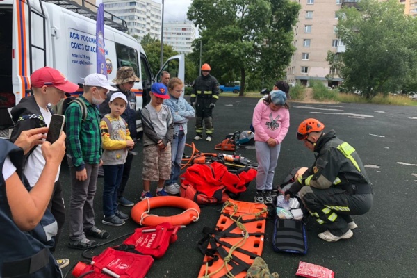 Спасатели в «Воспитательном доме»