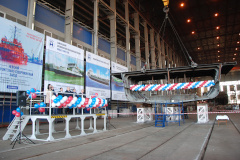 Закладка киля самоходного парома на Невском судостроительном заводе