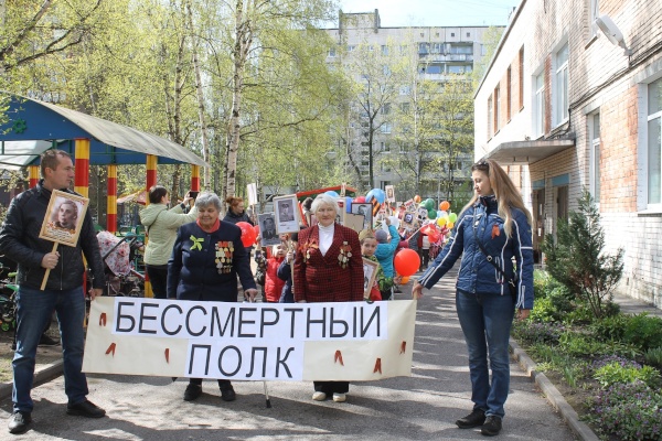 В детском саду № 25 провели свой «Бессмертный полк»