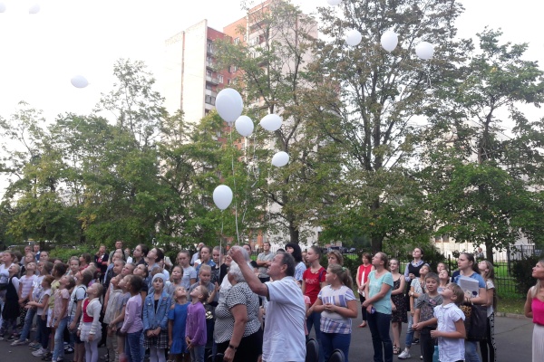 Во Фрунзенском районе прошли традиционные акции "Мы за мир"