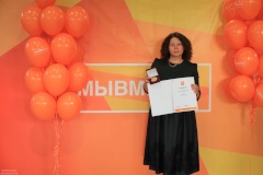 Волонтера из Невского района наградил Губернатор