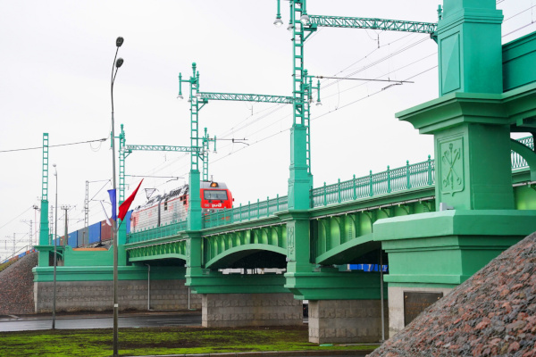 Торжественная церемония открытия железнодорожного путепровода над Пулковским шоссе после реконструкции