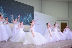 В школе №691 прошло праздничное мероприятие для ветеранов Невского района
