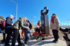 В День Победы на Ржевской площади открыт памятный знак Операции «Искра»