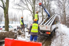 В Калининском районе на улице Ольги Форш началась реконструкция наружного освещения