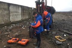Специалисты исследуют состав свалки в Шушарах
