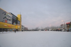 Новая перехватывающая автостоянка открылась у станции метро «Рыбацкое»