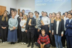 В подростково-молодежном клубе «Северная заря» Кировского района прошел интеллектуальный батл среди школьных команд Нарвского округа
