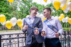Выпускники-медалисты Приморского района 2020 года