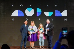 Специалистов ПМЦ Петродворцового района отметили за вклад в профилактику асоциального поведения среди молодёжи