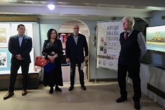 Крейсер «Аврора» и художественная школа Кронштадта открыли выставку «Морские победы России»