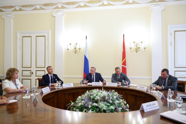 Встреча с председателем Законодательного Собрания и руководителями фракций