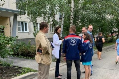 В районе провели очередную проверку качества уборки внутриквартальных территорий