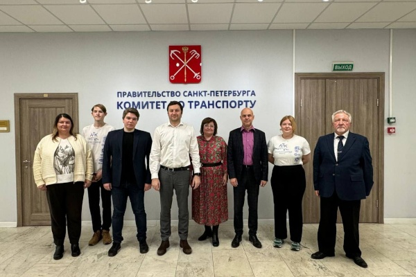 В каждом районе Петербурга может появиться школьный профориентационный транспортный класс