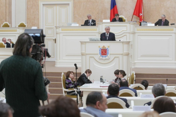 Отчет Губернатора Законодательному Собранию Санкт‑Петербурга