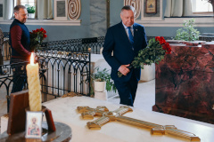 Александр Беглов почтил память Александра III в императорской усыпальнице Петропавловской крепости