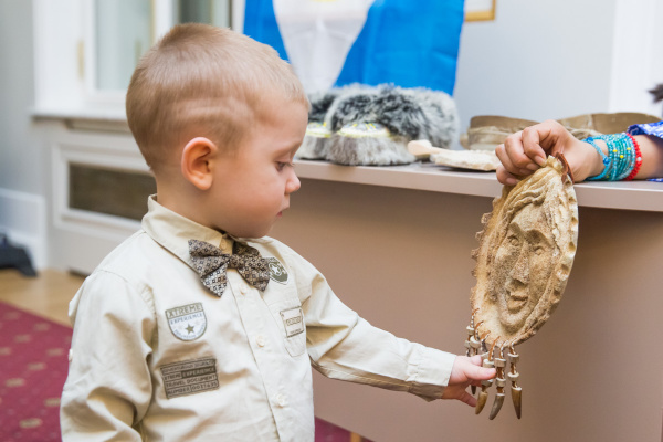 Знакомство с традициями и культурой народов России