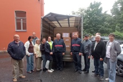 Спасатели Санкт‑Петербурга продолжают сбор гуманитарной помощи