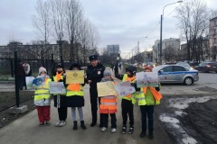 Рейд отряда юных инспекторов движения Кировского района