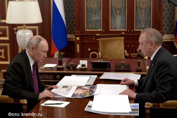 Двусторонняя встреча Президента России Владимира Путина с губернатором Александром Бегловым