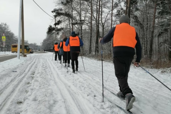 В Кировском районе для всех желающих проложены лыжные трассы