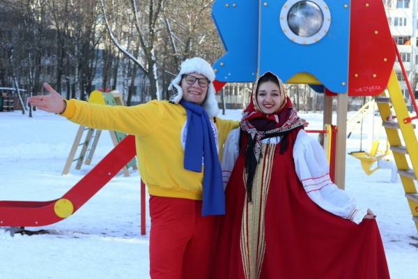 Во Фрунзенском районе начали активно отмечать Масленицу