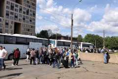 350 детей Невского района отправились на первую смену в загородный лагерь «Балтийская звезда»