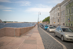 На Дворцовой набережной завершены основные ремонтные работы