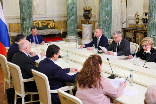 Заседание организационного комитета по подготовке и проведению празднования 250-летия основания Павловского дворцово-паркового ансамбля