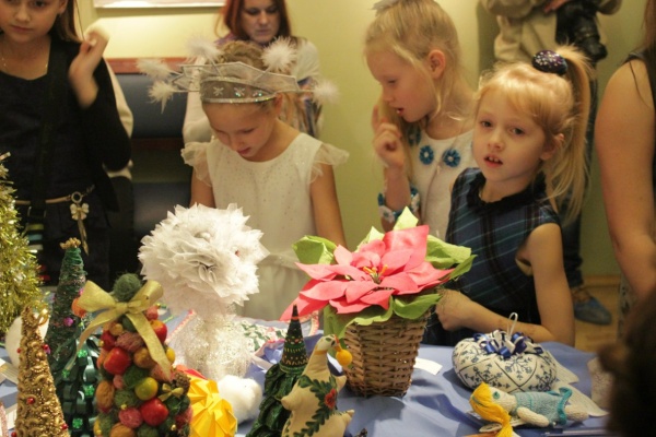 Определены победители Рождественской выставки во Дворце учащейся молодёжи