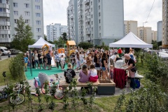 Глава Выборгского района Виктор Полунин открыл финальную площадку благоустройства в «Осиновой Роще»