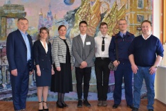 Специалисты Городской наркологической больницы и врачи Госпиталя для ветеранов войн провели первый совместный отрытый профилактический урок для школьников Невского района