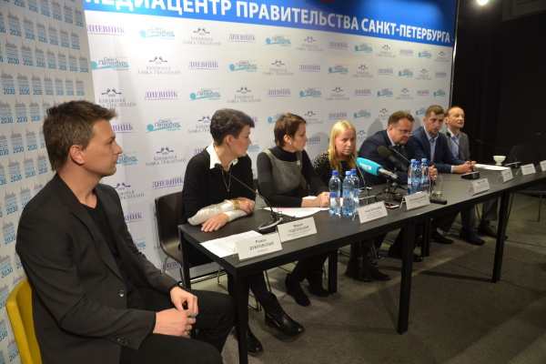 Круглый стол, посвященный проблеме ВИЧ-диссидентства и возможным путям ее решения