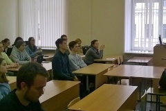 Среди студентов НИУ ВШЭ развеяли мифы о госслужбе