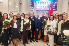 Шесть педагогов Калининского района удостоены почётного знака «За гуманизацию школы Санкт‑Петербурга»