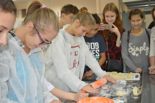 30 сентября – Экскурсионный день ко Дню здорового питания: «Хлеб и полезные зерновые изделия» в Колледже Пищевых технологий